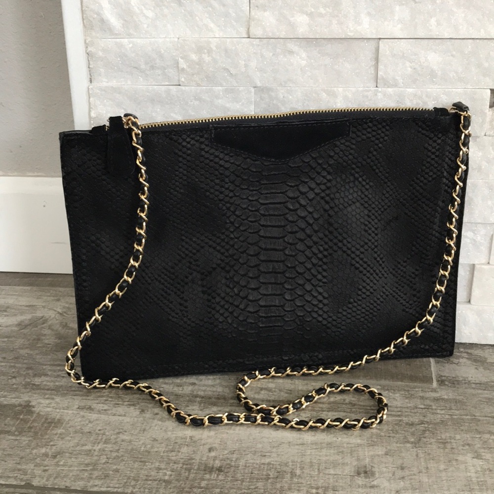 Faux Leather Snake Skin Crossbody/Clutch [ Black ]